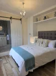 Tranquil 1-Bedroom Apartment Near Gonubie Beach - Apartments
