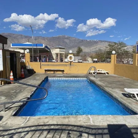 Mount Whitney Motel