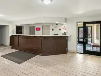 Red Roof Inn & Suites Marysville Hotels in Union County