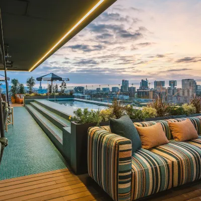 The Social Hub Barcelona Poblenou Hotels near Metro Station