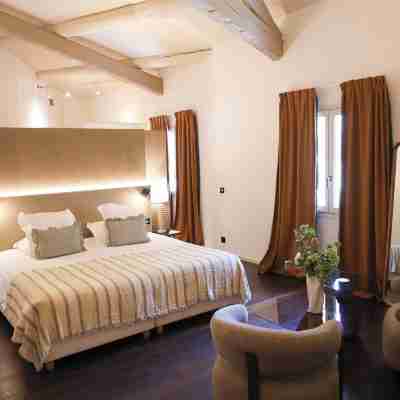 Hotel & Restaurants - Maison Chabran Rooms