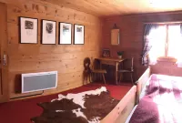 Charming Chalet with Mountain View Near Arosa for 6 People House Exclusive Use - chambre d’hôtes