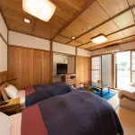 Yuyado Motokawarayu - Mountain view