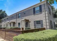 The Monroe by Stylish Stays - Condos