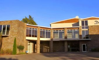 Distinction Luxmore Hotel