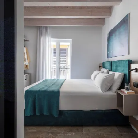 Serenea Suites & Apartments