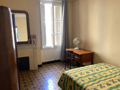 CORSICA- AJACCIO - quiet apartment T4 3 bedrooms - Sea 100m - 2-Star