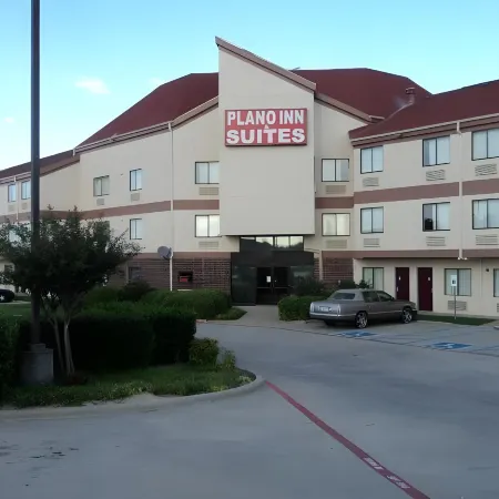 Plano Inn & Suites