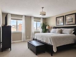 Luxury 4BR and 3,5 Bath in Beautiful Neighborhood