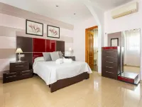 Holiday Home with Pool - 3-Star