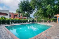 SureStay Plus Hotel by Best Western the Villages - piscine