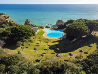 Prainha 2BR Stay | Pool   Beach Access - 3-Star