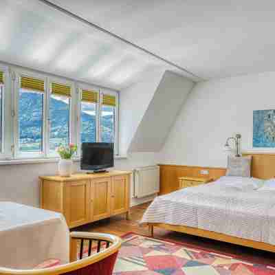 Romantik Residenz (Ferienwohnungen Hotel Im Weissen Rössl) - Dependance Rooms