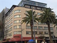 HOTEL MORE BY KAVIA Hotels near Revolution Monument