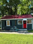 Cozy Haven Little Hidden Gem Sleeps 4 - Wifi