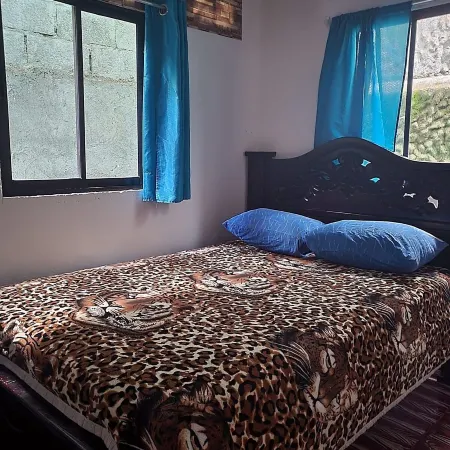 downtown montezuma hostal