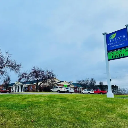 Ivey's Motor Lodge