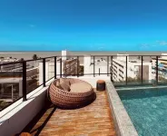 LM One Jardim Oceania - piscina