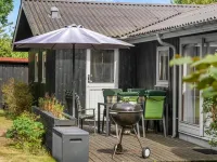 "Brimi" - 450m from the Sea - Homestays