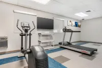Comfort Inn & Suites - Phòng Gym
