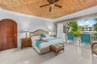 Aventuras Club Lagoon - Homestays