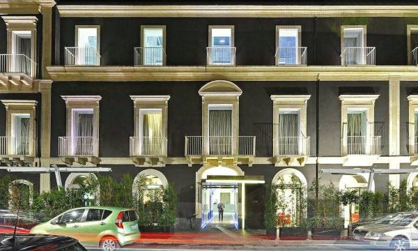 Hotel Romano House