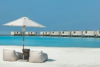 Centara Grand Lagoon Maldives - Beach
