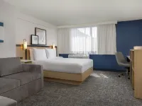 Spark by Hilton Montreal Brossard Hotels near Biosphere