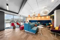 Tru by Hilton Plano Hwy 75 - 3-Star