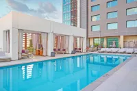 JW Marriott, Anaheim Resort - Beach