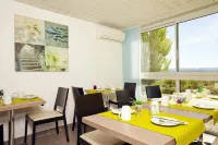 Apparthotel Séjours & Affaires Manosque - Wifi