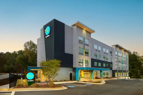 Tru by Hilton Atlanta Northlake Parkway - Pet Friendly