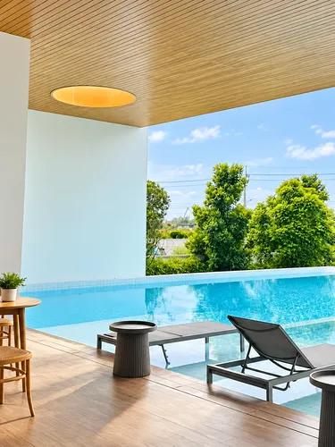 รูปภาพของSpacious 3-Bedroom House with Shared Pool Near Mega Bangna and Suvarnabhumi