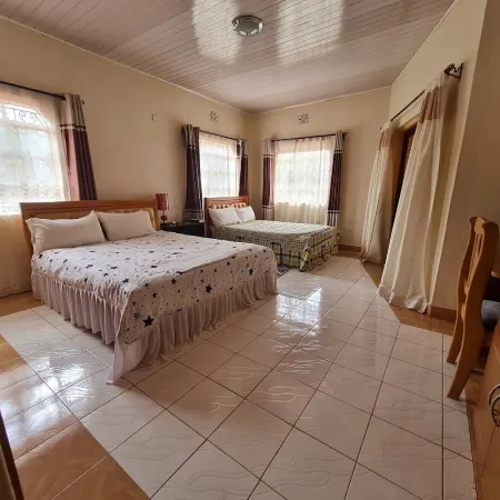 Queenspark Guest House
