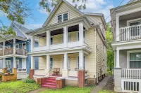 Easy Niagara Falls Access! Apt w/ Full Kitchen - 2-Star