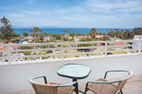 Atlantis Hotel - con vistas al mar