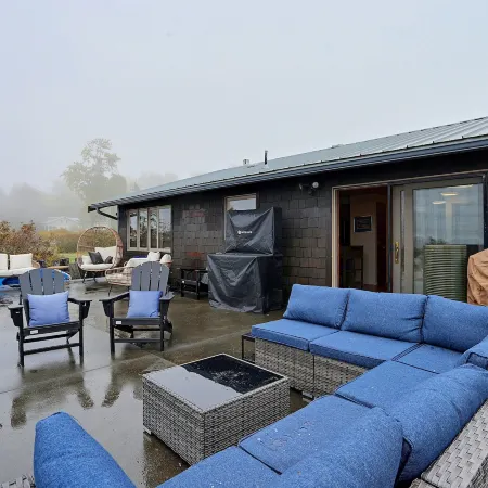 Waterfront Bellingham Home w/ Fire Pits & Patio