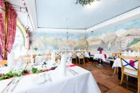 Hotel Schrofenstein Отели в г. Ладис