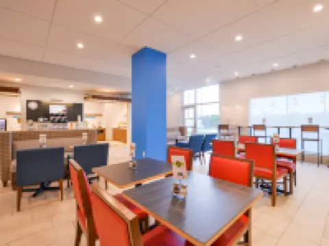 Holiday Inn Express DONALDSONVILLE by IHG Hotels in Donaldsonville