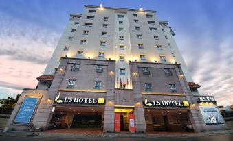 L's Hotel