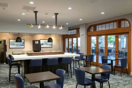 Courtyard San Diego Old Town Отели рядом с достопримечательностью «Университет Сан-Диего»