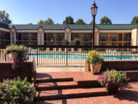 Quality Inn Morganton Southeast Hotels in Morganton
