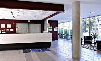 Residence & Conference Centre - Ottawa Downtown