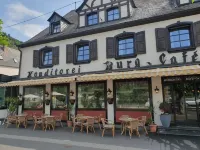 Dormero Moselhotel Koblenz-Alken Hôtels à proximité de : Château d'Eltz