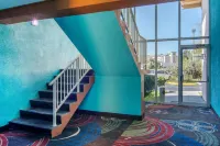 Travelodge by Wyndham Forsyth Hotels in Monroe County