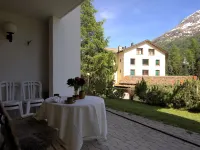 Chesa Maurus A1 - Homestays