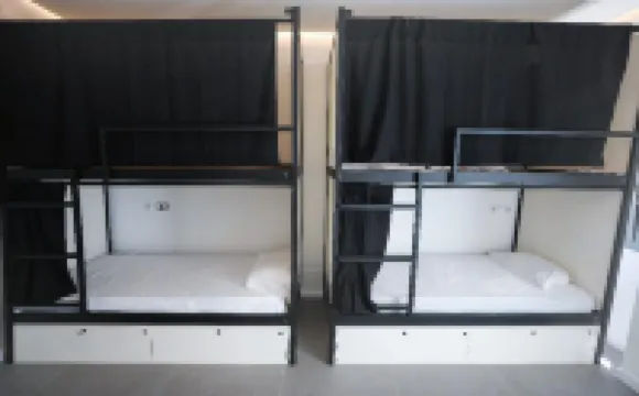 Hostel Myd la Latina