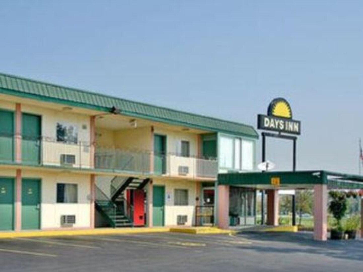 Days Inn by Wyndham Dayton Huber Heights Northeast