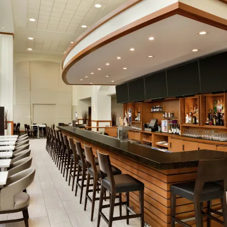 Embassy Suites by Hilton Boston at Logan Airport