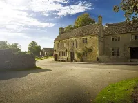 The Masons Arms Hotel a Cricklade